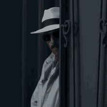GIF