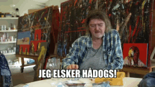 Johnny Madsen Elsker Hådogs GIF - Johnny Madsen Elsker Hådogs Love GIFs