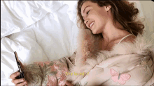 Gigi Hadid Smile GIF - Gigi Hadid Smile GIFs