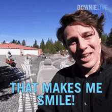 That Makes Me Smile Michael Downie GIF - That Makes Me Smile Michael Downie Downielive GIFs