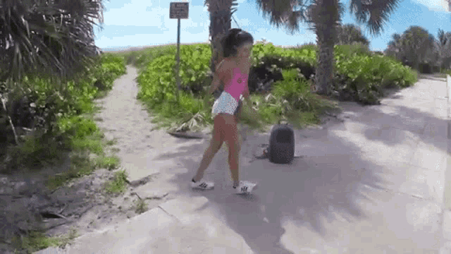 Elena Cruz Shuffle Dance GIF Elena Cruz Shuffle Dance Happy Discover Share GIFs