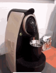 Cafe Espresso GIF - Cafe Espresso Machine GIFs