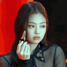 Kim Jennie Jenni With Lipsticks GIF - Kim Jennie Jenni With Lipsticks Jennie GIFs