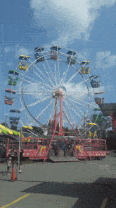 Expo Wheel Ferris Wheel GIF - Expo Wheel Ferris Wheel Amusement Rides GIFs