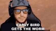Early Bird Gets The Worm Jaredfps GIF - Early Bird Gets The Worm Jaredfps First Come First Served GIFs
