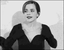 Emma Watson Sofia Vergara GIF - Emma Watson Sofia Vergara Mask GIFs