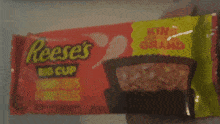 Reeses Chocolate GIF - Reeses Chocolate Reeses Big Cup With Potato Chips GIFs