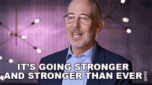 Its Going Stronger And Stronger Than Ever For Real The Story Of Reality Tv GIF - Its Going Stronger And Stronger Than Ever For Real The Story Of Reality Tv Its Going Powerful GIFs