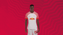 Pointing At The Crook Of My Arm Ilaix Moriba GIF - Pointing At The Crook Of My Arm Ilaix Moriba Rb Leipzig GIFs