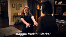 Zoey Clarke Maggie Clarke GIF - Zoey Clarke Maggie Clarke 2x03 GIFs