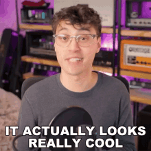 It Actually Looks Really Cool Hunter Engel GIF - It Actually Looks Really Cool Hunter Engel Agufish GIFs