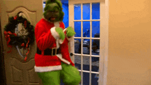 Sml The Grinch GIF - Sml The Grinch Sneaky GIFs