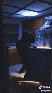 Startled Get Caught GIF - Startled Get Caught Thief GIFs