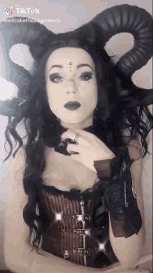 tiktok gothic goth girl model