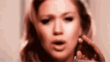Kelly Clarkson Crying GIF - Kelly Clarkson Crying Already Gone GIFs