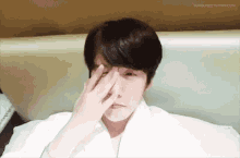 변백현 눈 비비적 비비기 비비다 간지러 피곤 졸림 졸려 엑소 GIF - Byun Baekhyun Rub Rubbing GIFs