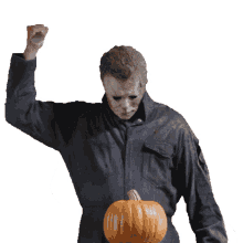 carve a pumpkin michael myers halloween kills blumhouse stab
