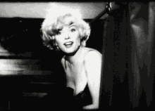 Marilyn Monroe Marilynhi GIF - Marilyn Monroe Marilynhi Coral GIFs