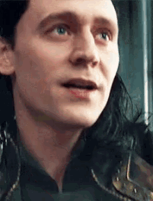Loki Tom Hiddleston GIF - Loki Tom Hiddleston Smile GIFs