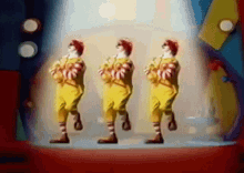 Ronald Mcdonald Mcdonalds GIF - Ronald Mcdonald Mcdonalds Dancing GIFs