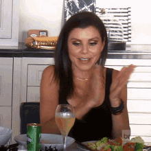 Clapping Heather Dubrow GIF - Clapping Heather Dubrow Real Housewives Of Orange County GIFs