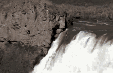 Waterfall Kayak GIF - Waterfall Kayak Palouse GIFs