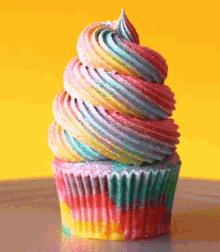 Cupcake Rainbow GIF - Cupcake Rainbow Cupcakes GIFs