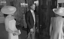 Couple Prince Harry GIF - Couple Prince Harry Meghan Markle GIFs