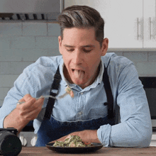 Eating Brian Lagerstrom GIF - Eating Brian Lagerstrom Time To Eat GIFs