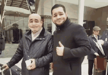 Amirdz Approved GIF - Amirdz Approved Thumb Up GIFs