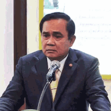 Prayuth Angry GIF - Prayuth Angry Serious GIFs