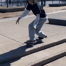 Frontside Ollie Minna Stess GIF - Frontside Ollie Minna Stess Skateboard Trick GIFs