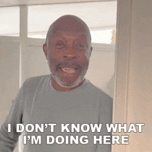 I Don'T Know What I'M Doing Here Oldgays GIF - I Don'T Know What I'M Doing Here Oldgays I Have No Idea Why I'M Here GIFs