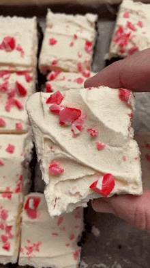 Candy Cane Brownies Peppermint Brownies GIF - Candy Cane Brownies Peppermint Brownies Brownies GIFs