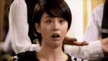 김태희 놀람 내머리 이게뭐야 짜증 미용실 단발 단발머리 숏컷 짧은머리 GIF - Kim Taehee Shocked Oh No GIFs
