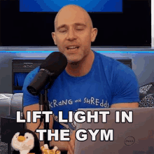 Lift Light In The Gym Simon Miller GIF - Lift Light In The Gym Simon Miller Dont Lift Heavy GIFs