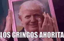 Trump Siendo Kawai Y Haciendo Guiño GIF - Gringos Americanos Trump GIFs