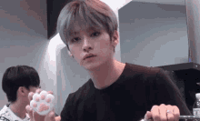Lee Know Stray Kids GIF