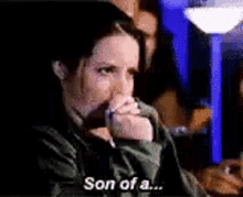 Charmed Piper Halliwell GIF - Charmed Piper Halliwell Holly Marie Combs GIFs