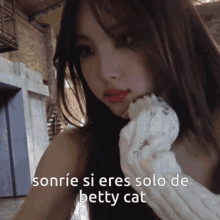 Pov Eres De Betty Cat Nayeon GIF - Pov Eres De Betty Cat Nayeon Twice Nayeon GIFs