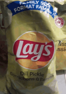 Lays Dill Pickle GIF - Lays Dill Pickle Dill Pickle Chips GIFs