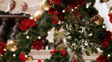 Mistletoe Wreath GIF - Mistletoe Wreath Merry Christmas GIFs