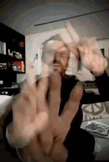 Ringo Starr Peace And Love GIF - Ringo Starr Peace And Love Beatles GIFs