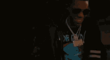 Fitted Up A Boogie Wit Da Hoodie GIF - Fitted Up A Boogie Wit Da Hoodie Going On Stage GIFs