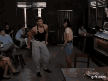 Leonsylwekzapraszana Dance Jean Claud Van Damme GIF - Leonsylwekzapraszana Dance Jean Claud Van Damme Kick Boxer Movie GIFs