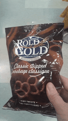 Rold Gold Classic Dipped Pretzels GIF - Rold Gold Classic Dipped Pretzels Pretzels GIFs