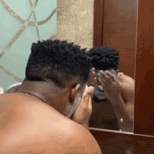 Washing Face Seyi Awolowo GIF - Washing Face Seyi Awolowo Mwah GIFs