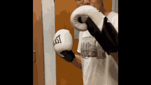 Goodguykev Punch GIF - Goodguykev Punch Boxing GIFs