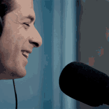 Smiling Mark Ronson GIF - Smiling Mark Ronson How To Be Mark Ronson GIFs