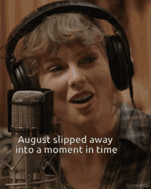 Taylor Swift August Folklore August GIF - Taylor Swift August Folklore August Evermore GIFs